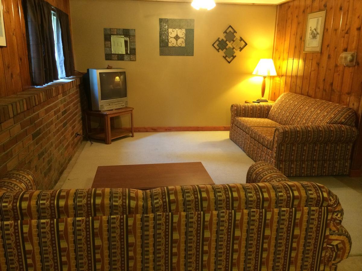 Alpine Motel Branch エクステリア 写真