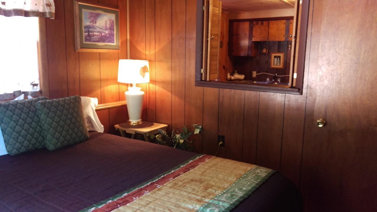 Alpine Motel Branch エクステリア 写真